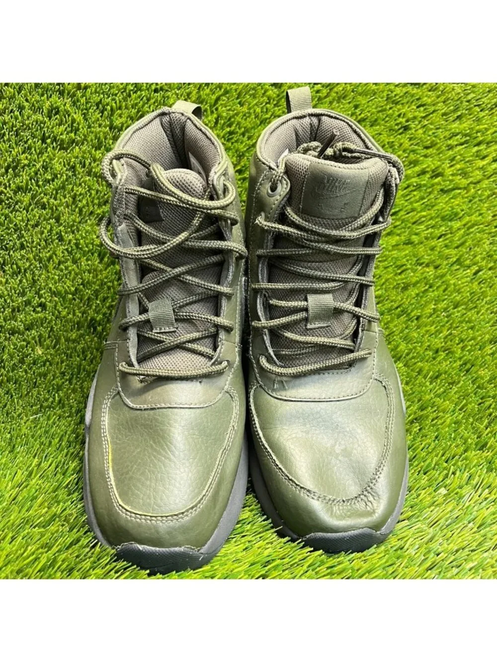 Nike Air Max Goaterra 2.0 Boys Size 7Y Green Black Outdoor Leather Ankle Boots